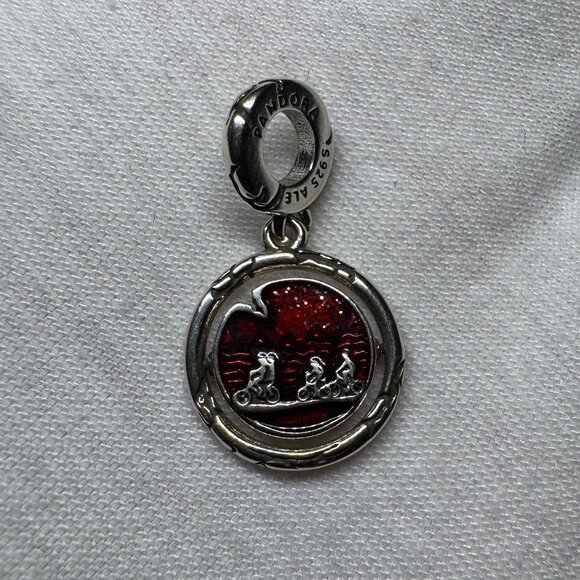 Pandora Stranger Things Glow-in-the-dark Upside Down Dangle Charm - Picture 1 of 3
